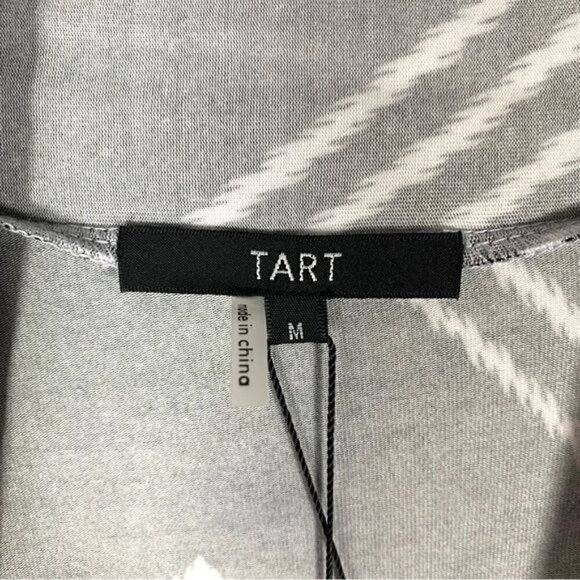 NWT TART Collections Cardigan Sz.M Open Front Black White Chevron Lightweight - Picture 11 of 14